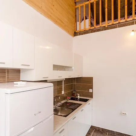 Leviana * سابلونارا