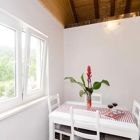 Leviana Apartamento